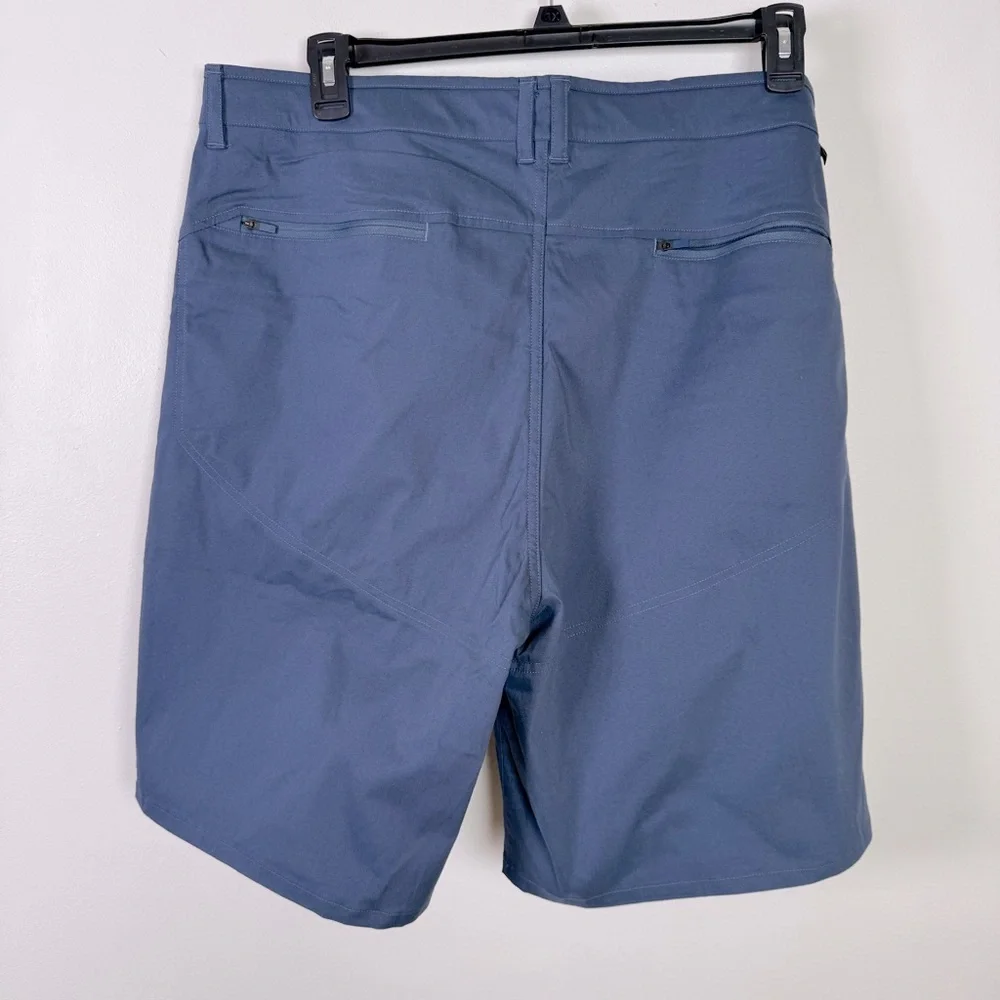 Mountain Hardwear Men's Hardwear‎ Active Short Size 40x9 NWOT